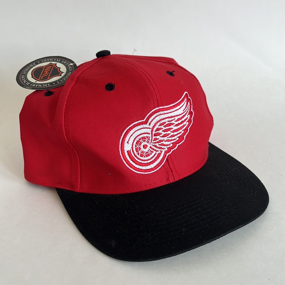 Detroit Red Wings Snapback / Logo 7 / NWT